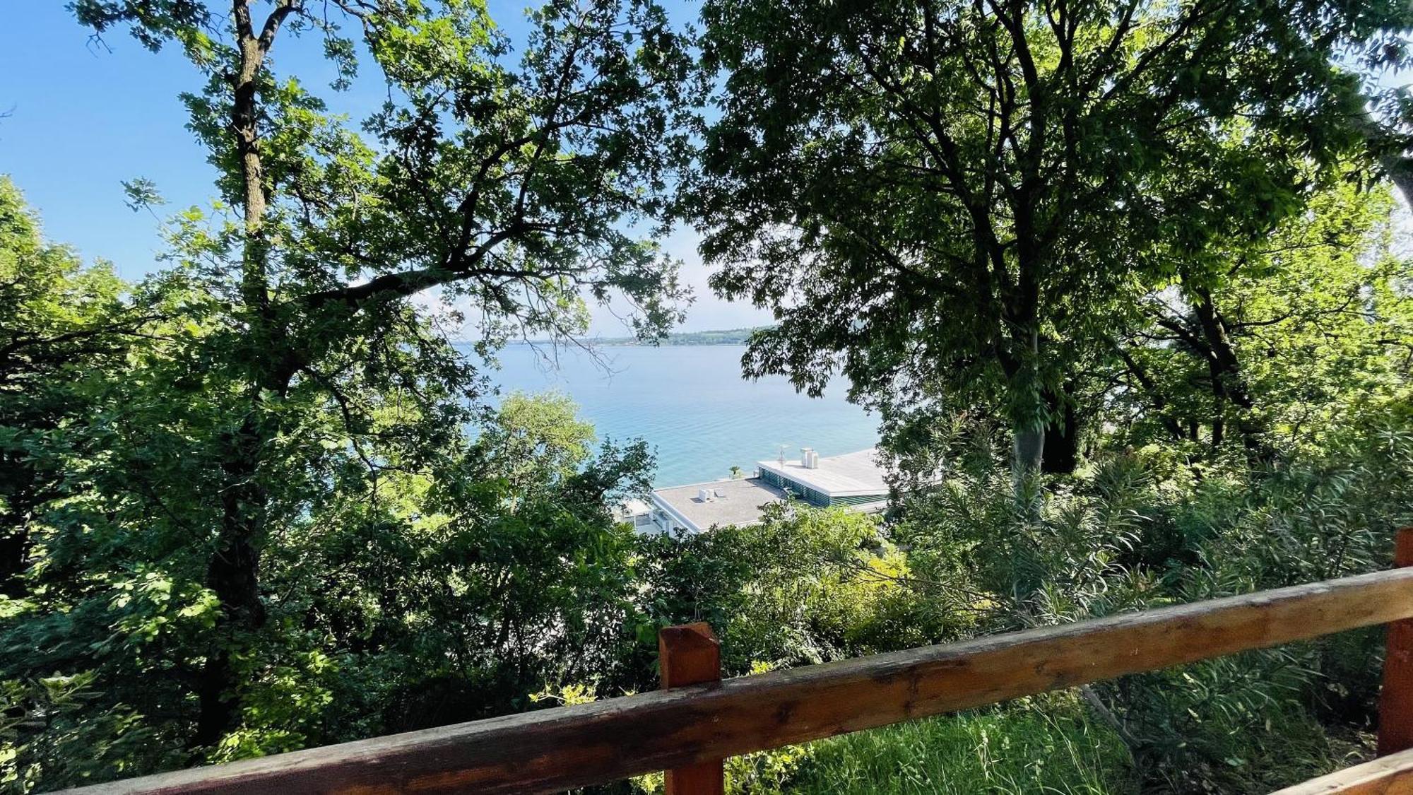 Casa Vacanze Blue Lake Padenghe sul Garda Eksteriør bilde