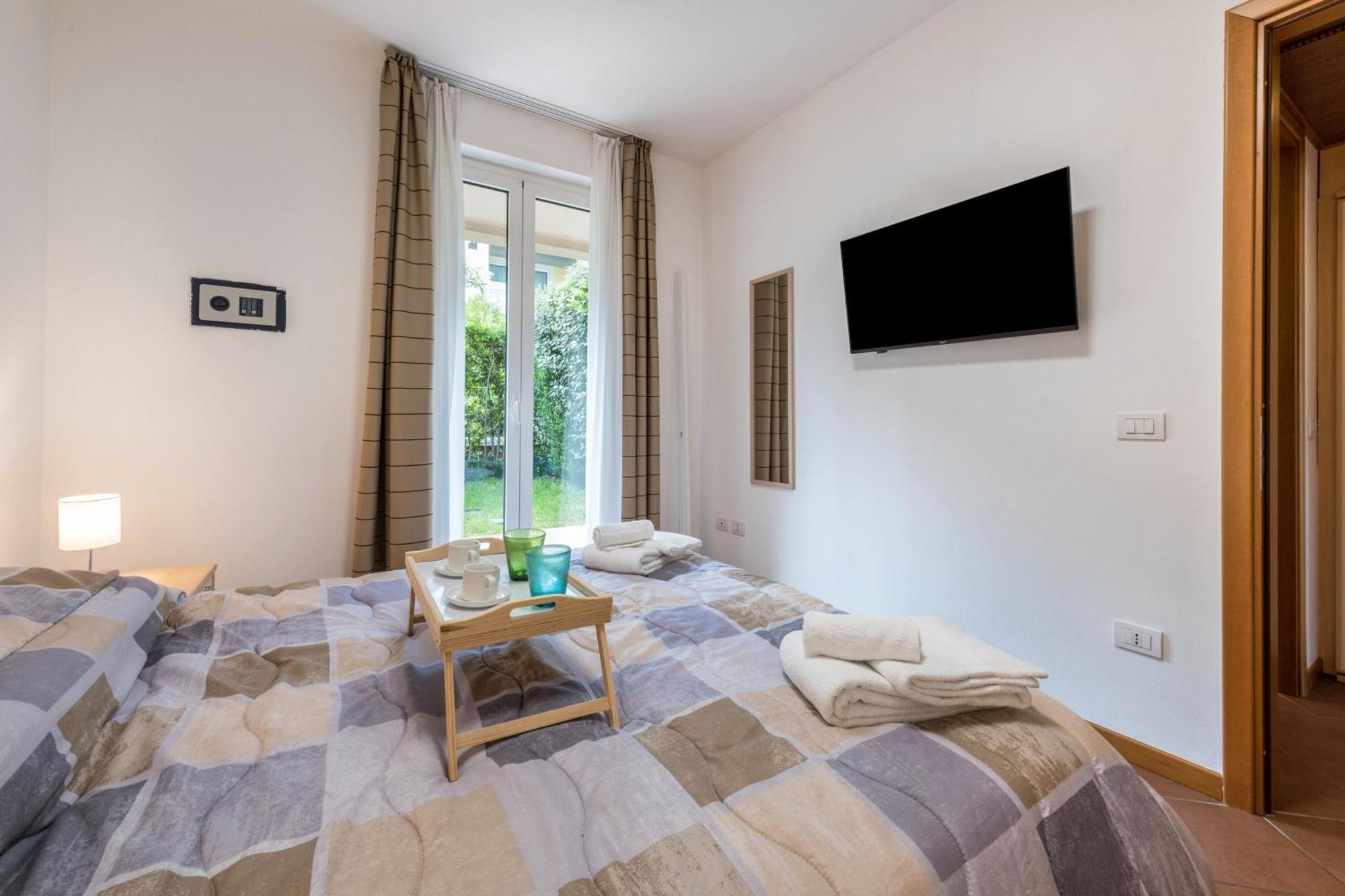 Casa Vacanze Blue Lake Padenghe sul Garda Eksteriør bilde